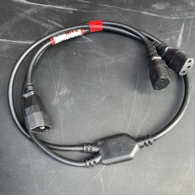 IEC Y Cable Split